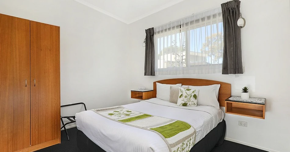 Caboolture Riverlakes Boutique Motel – Your Riverside Escape Near Brisbane